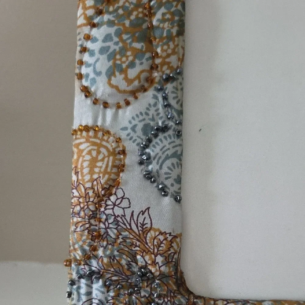 Decorative Sequin Paisley Photo Frame